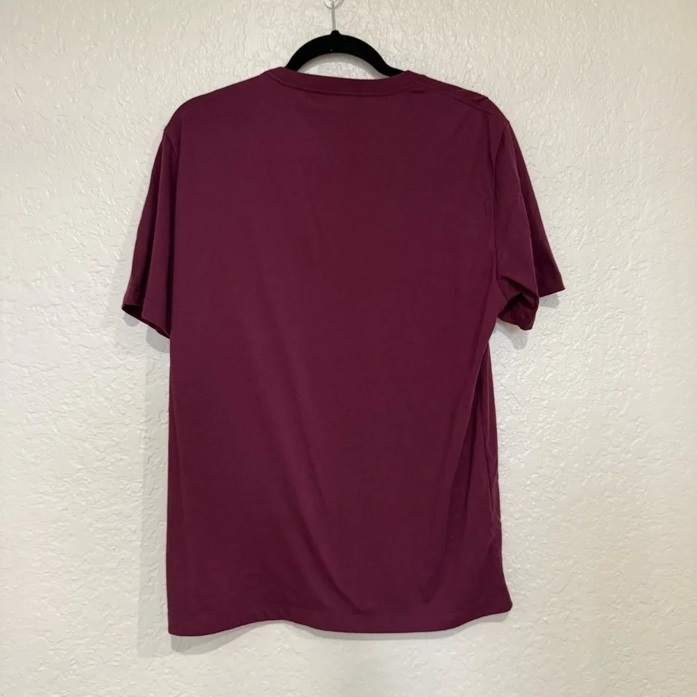 True Religion Men's Maroon Short Sleeve Tee with Embroidered Logo Size L Unisex
